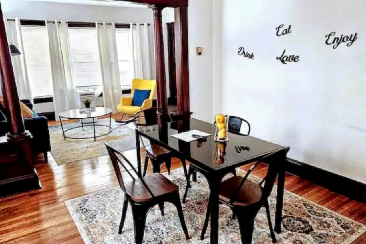 Вилла Lovely! Near Cleve Clinic/Uh/Cwru/Dwntwn W/Porch Кливленд Экстерьер фото