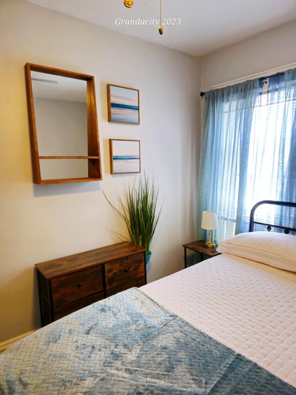 Вилла Lovely! Near Cleve Clinic/Uh/Cwru/Dwntwn W/Porch Кливленд Экстерьер фото